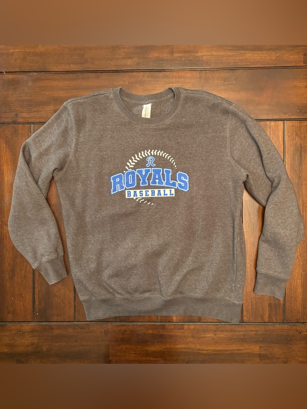 Kansas City Royals Baseball Crew Neck Graphic Crewneck Sweatshirt Gray size L